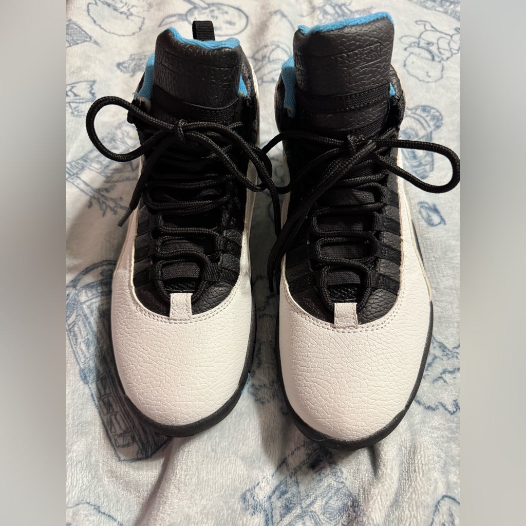 Nike Air Jordan 10 Retro Sneakers In Powder Blue